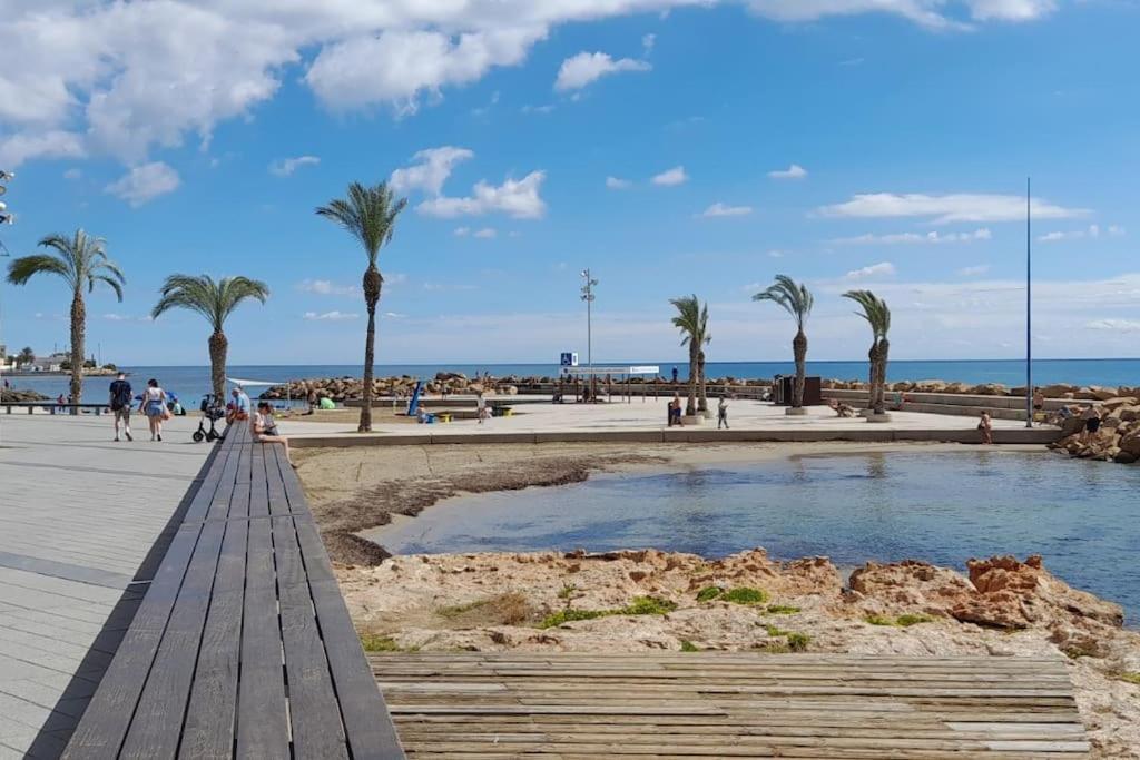 Apartment Los Locos Beach With Balcony And Wi-Fi Торрев'єха Екстер'єр фото