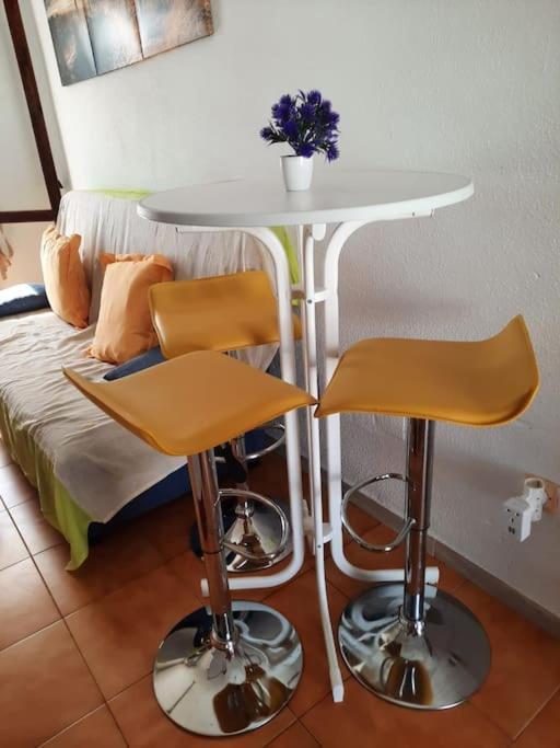 Apartment Los Locos Beach With Balcony And Wi-Fi Торрев'єха Екстер'єр фото