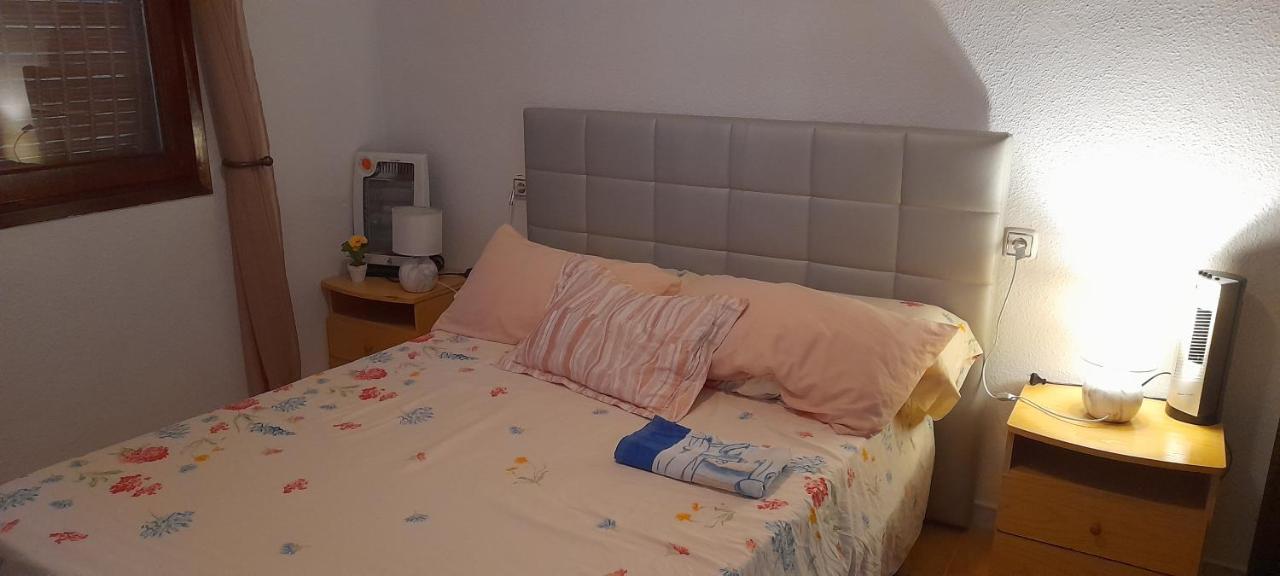 Apartment Los Locos Beach With Balcony And Wi-Fi Торрев'єха Екстер'єр фото