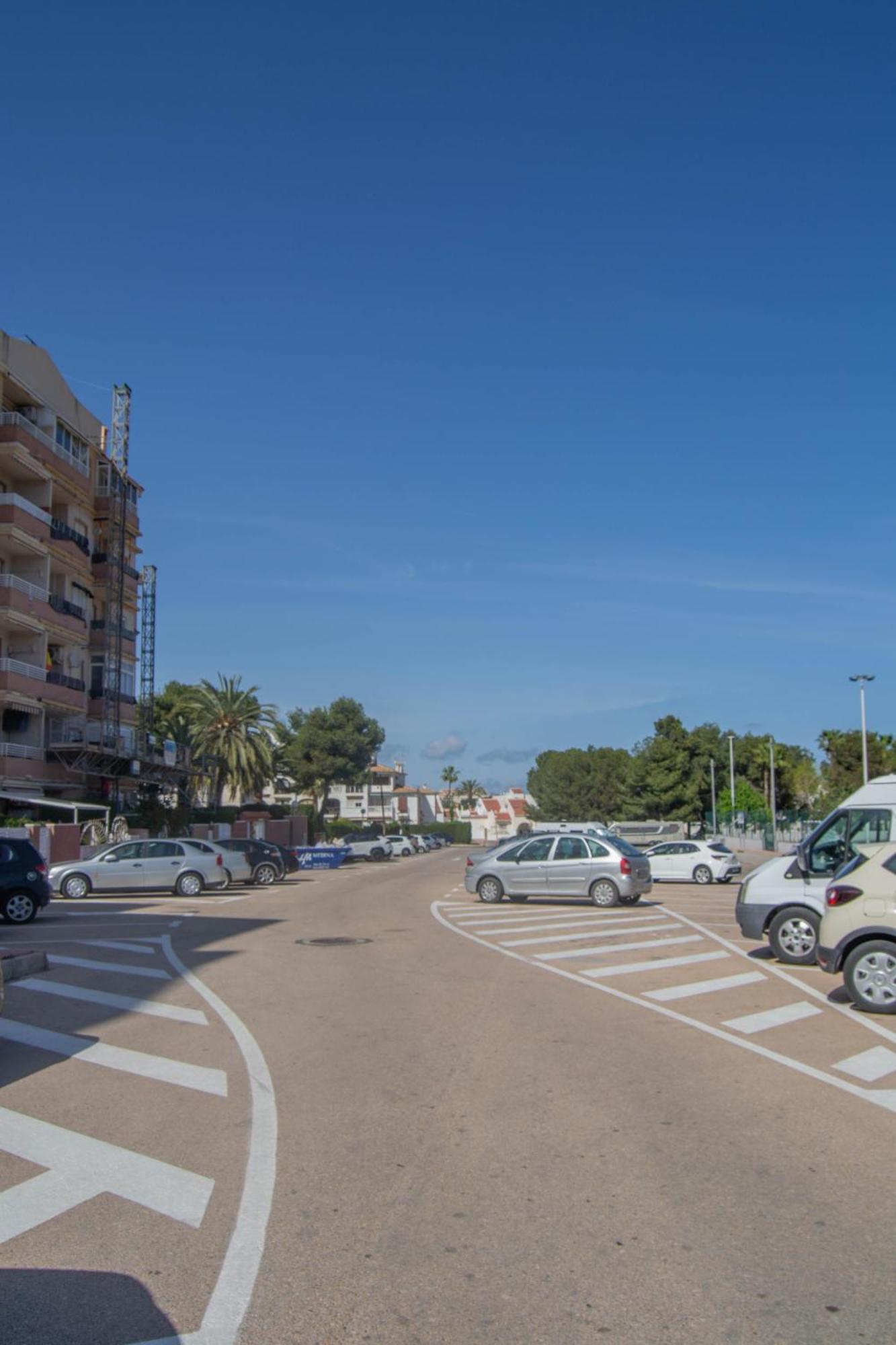 Apartment Los Locos Beach With Balcony And Wi-Fi Торрев'єха Екстер'єр фото